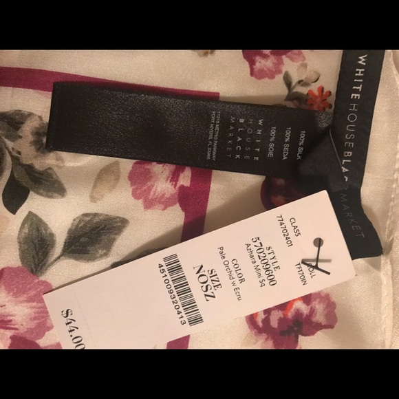 WHBM Pale Orchid w/Ecru Floral Printed Silk Scarf - Picture 5 of 6